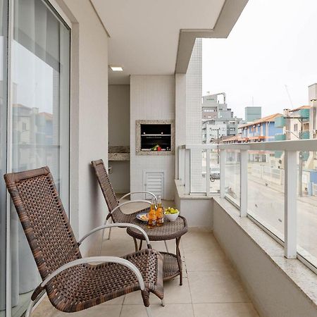 בומבינאס Excelente Apartamento A 2 Minutos Da Praia De Bombas מראה חיצוני תמונה