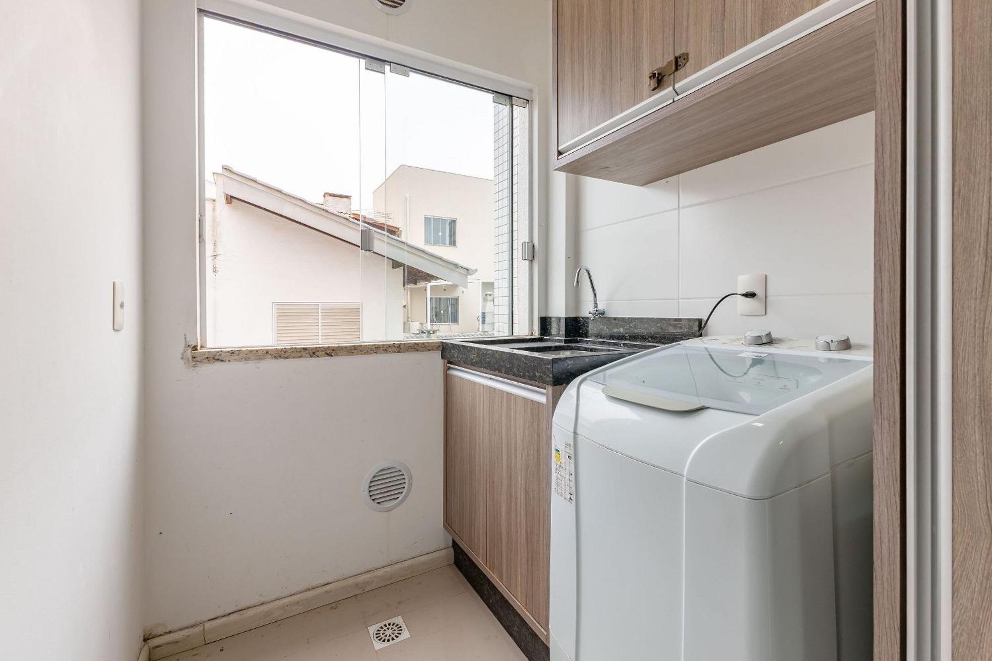 בומבינאס Excelente Apartamento A 2 Minutos Da Praia De Bombas מראה חיצוני תמונה
