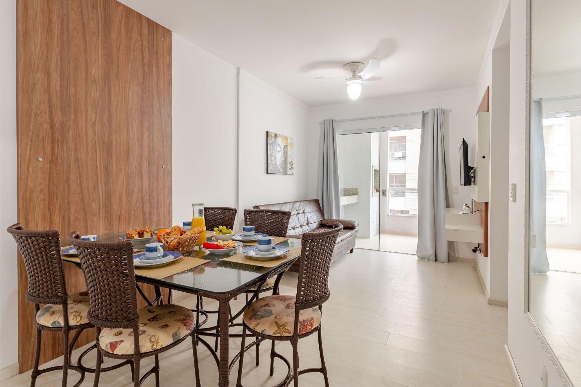 בומבינאס Excelente Apartamento A 2 Minutos Da Praia De Bombas מראה חיצוני תמונה